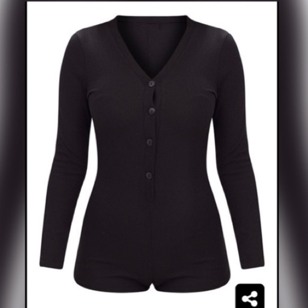 Black-ribbed-button-pj-romper